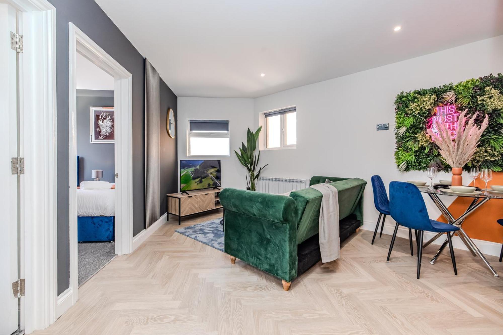 Super Central 2 Bedroom Flat I Next To Shopping Center & Brighton Beach Екстер'єр фото