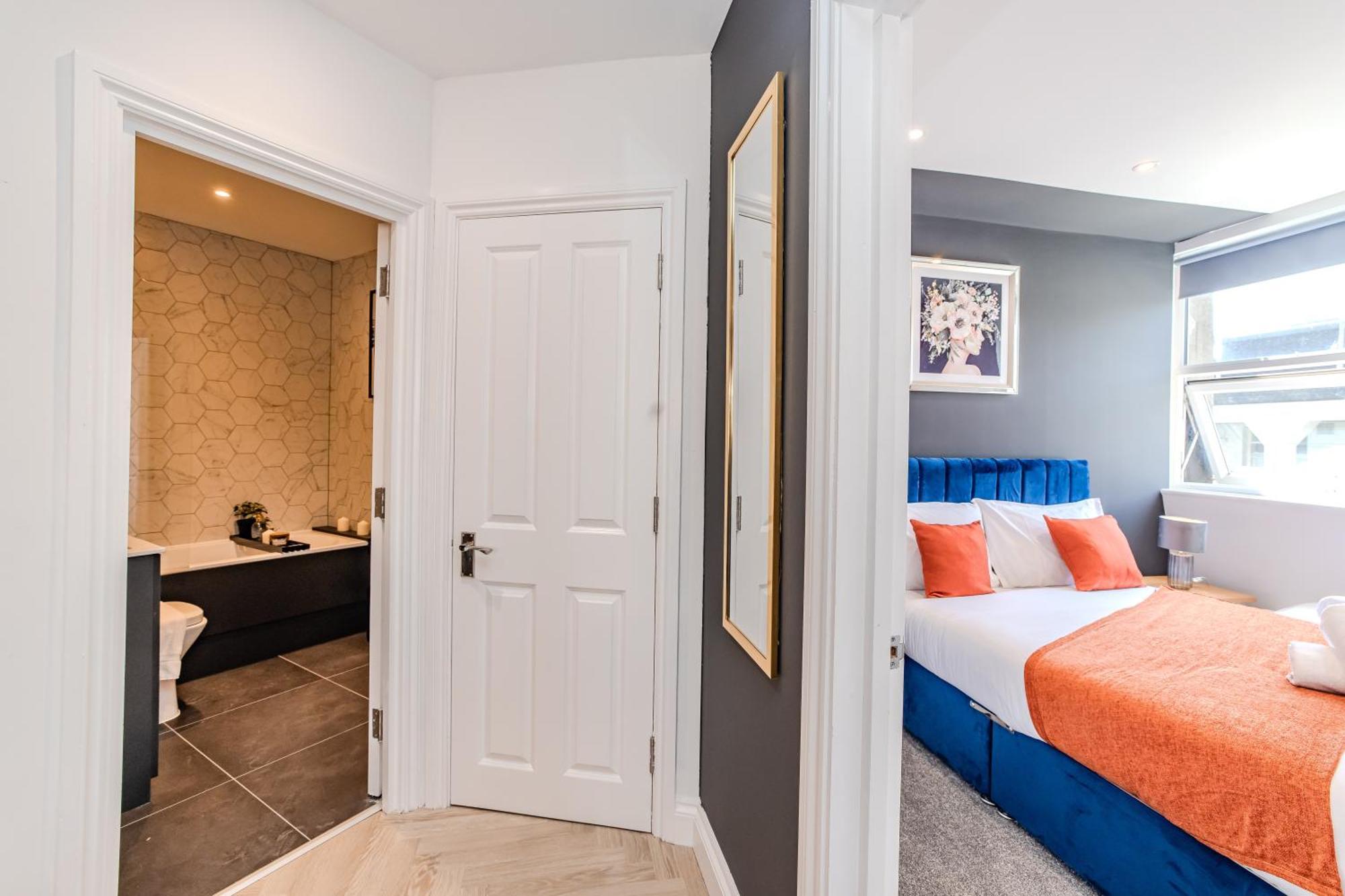 Super Central 2 Bedroom Flat I Next To Shopping Center & Brighton Beach Екстер'єр фото