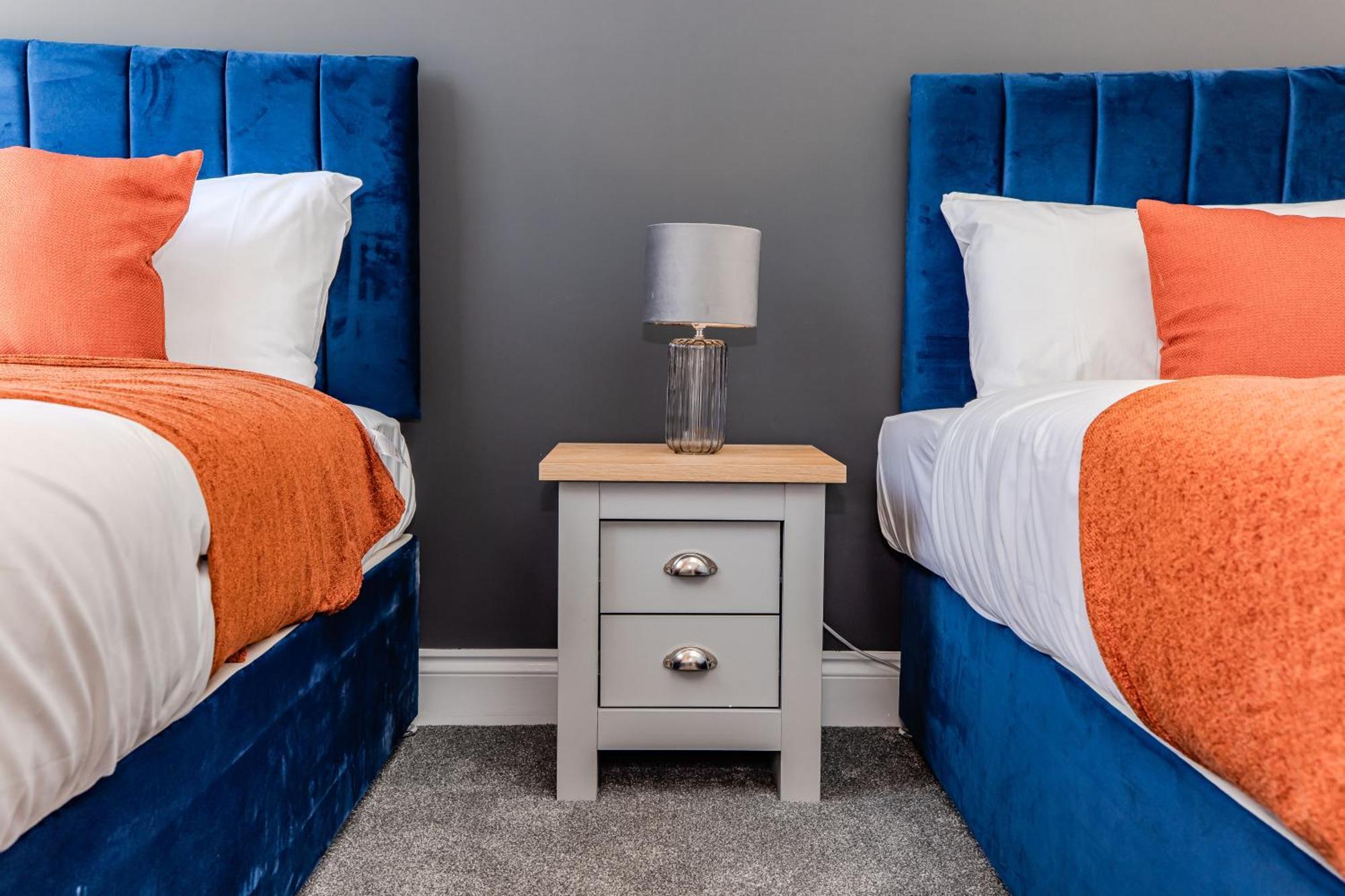 Super Central 2 Bedroom Flat I Next To Shopping Center & Brighton Beach Екстер'єр фото