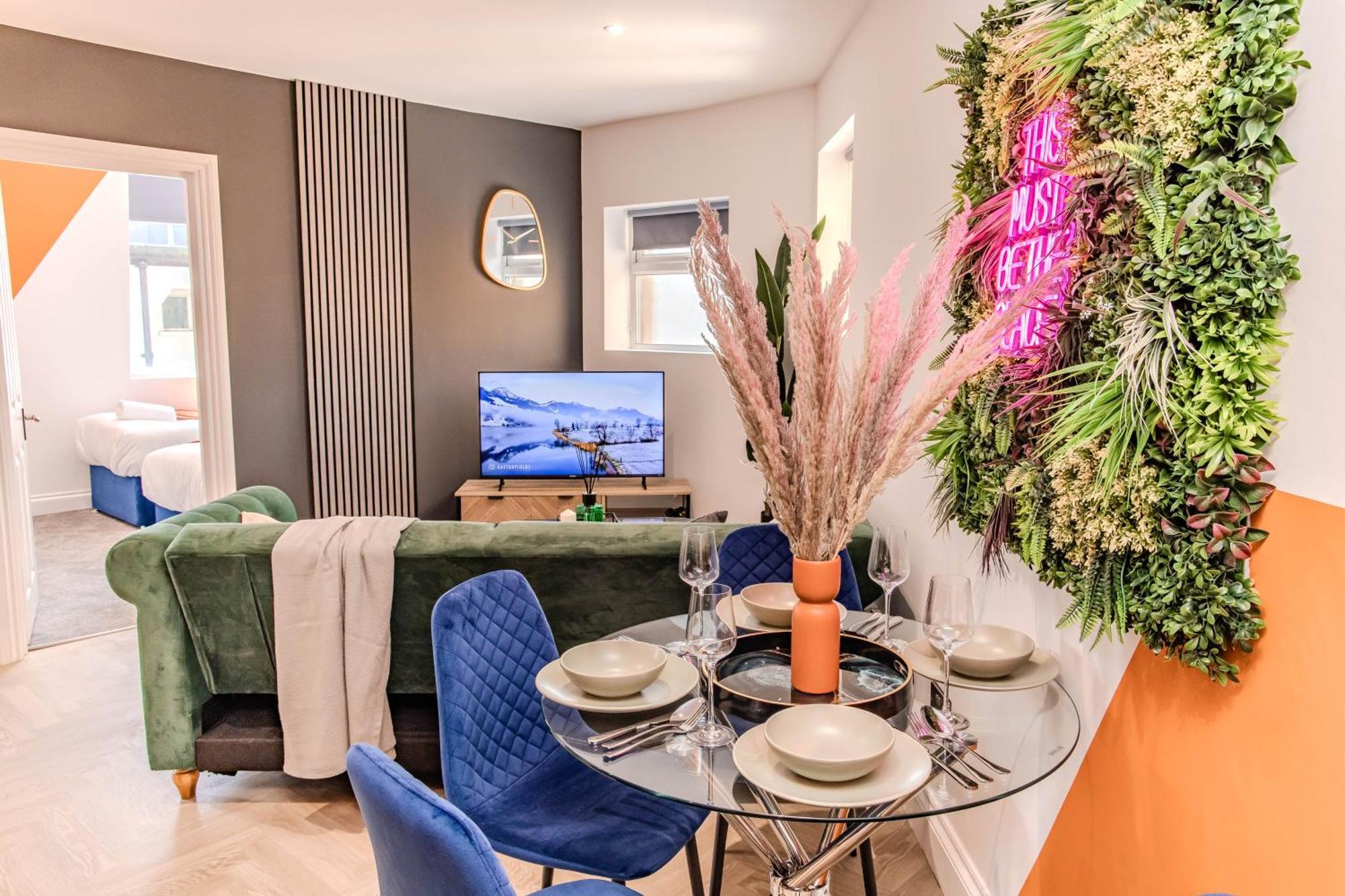 Super Central 2 Bedroom Flat I Next To Shopping Center & Brighton Beach Екстер'єр фото